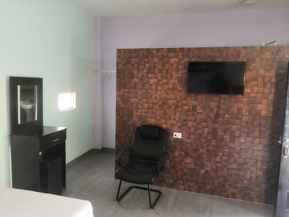 Standard Double Room, 1 Bedroom, Pool View