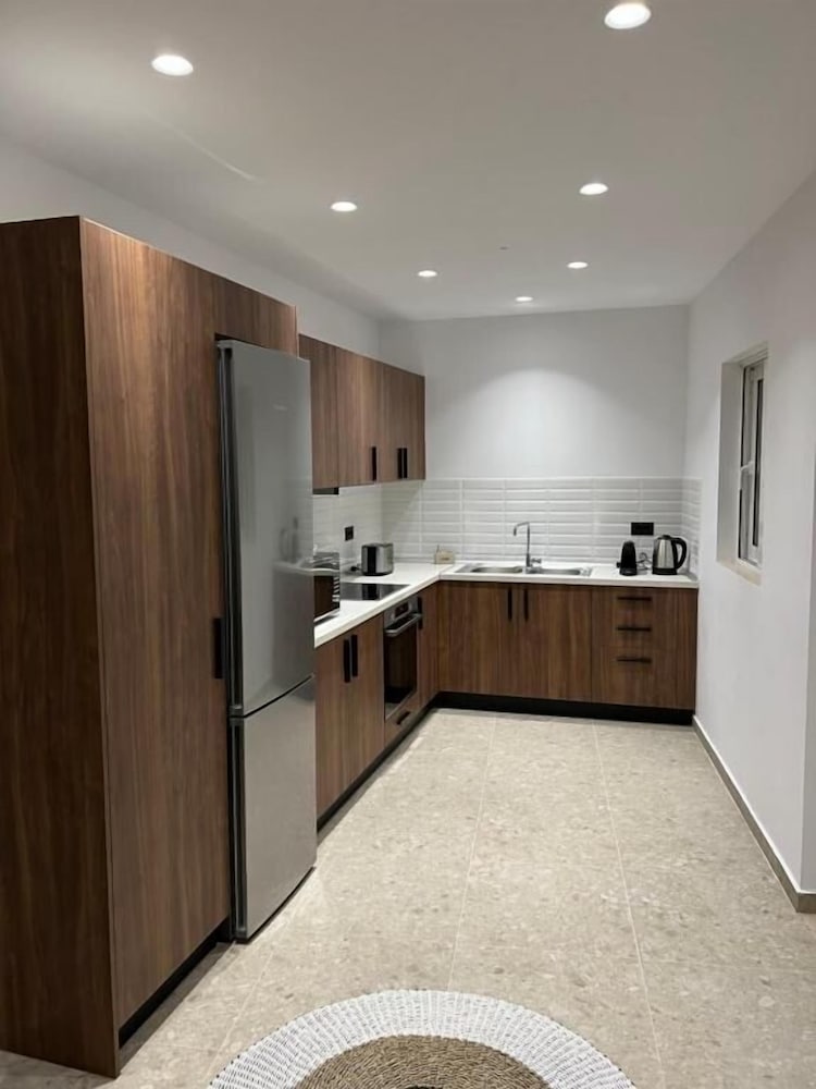 Luxury Townhome photo 2