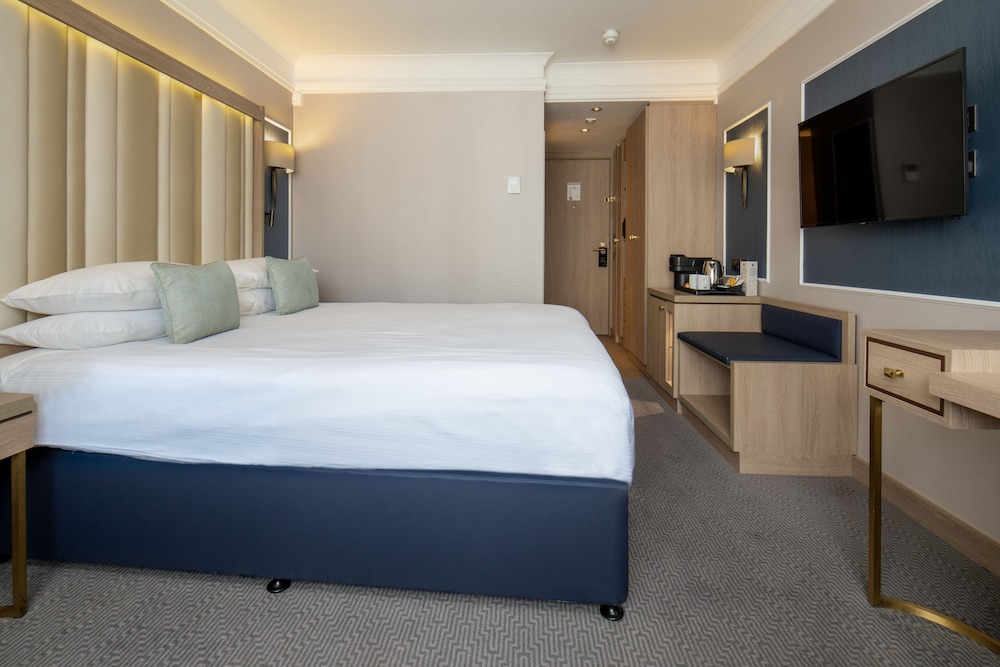 Deluxe Room (King) photo 2