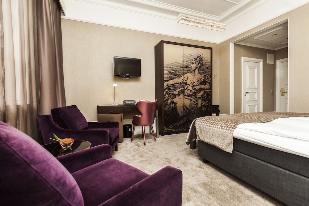 Superior Room - Photo 8