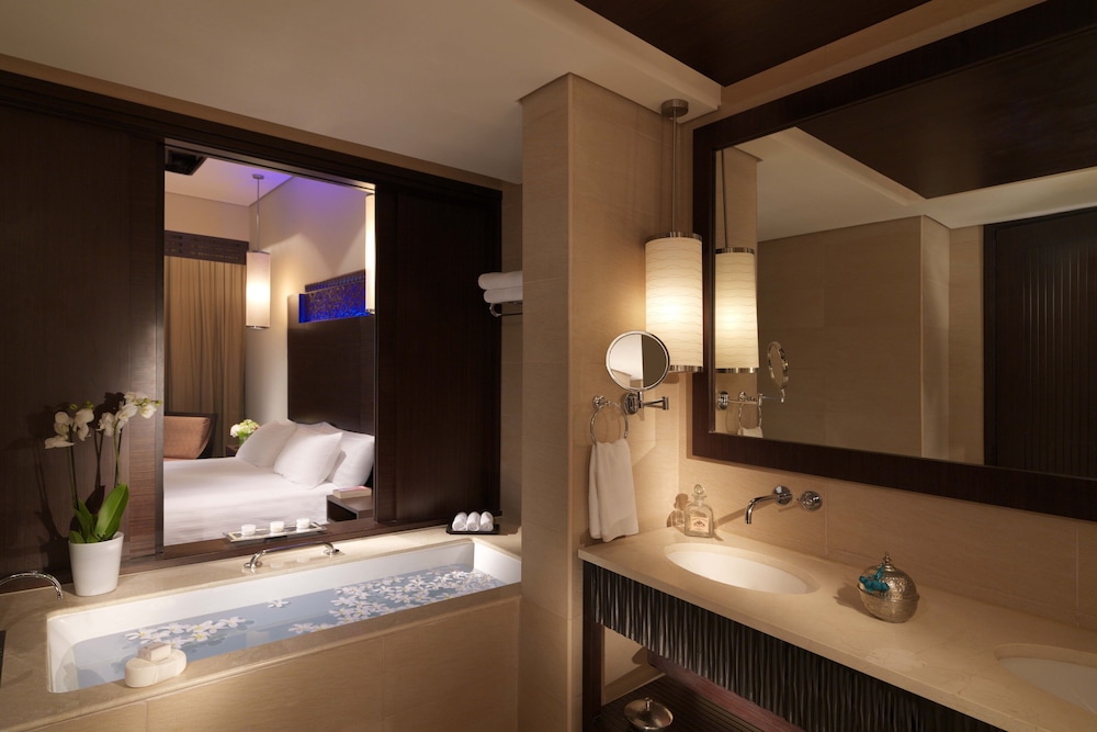 Deluxe Room, Lagoon View