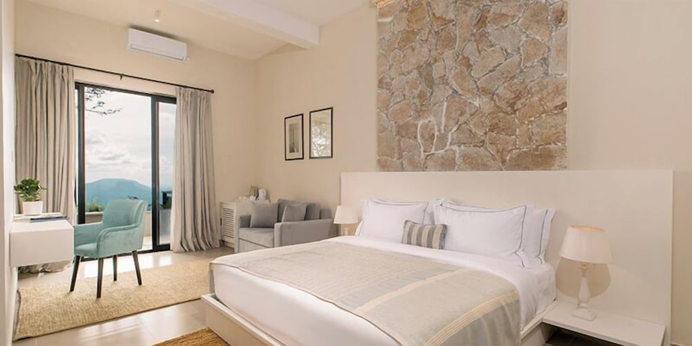 Deluxe Suite, Mountain View, Mountainside photo 2