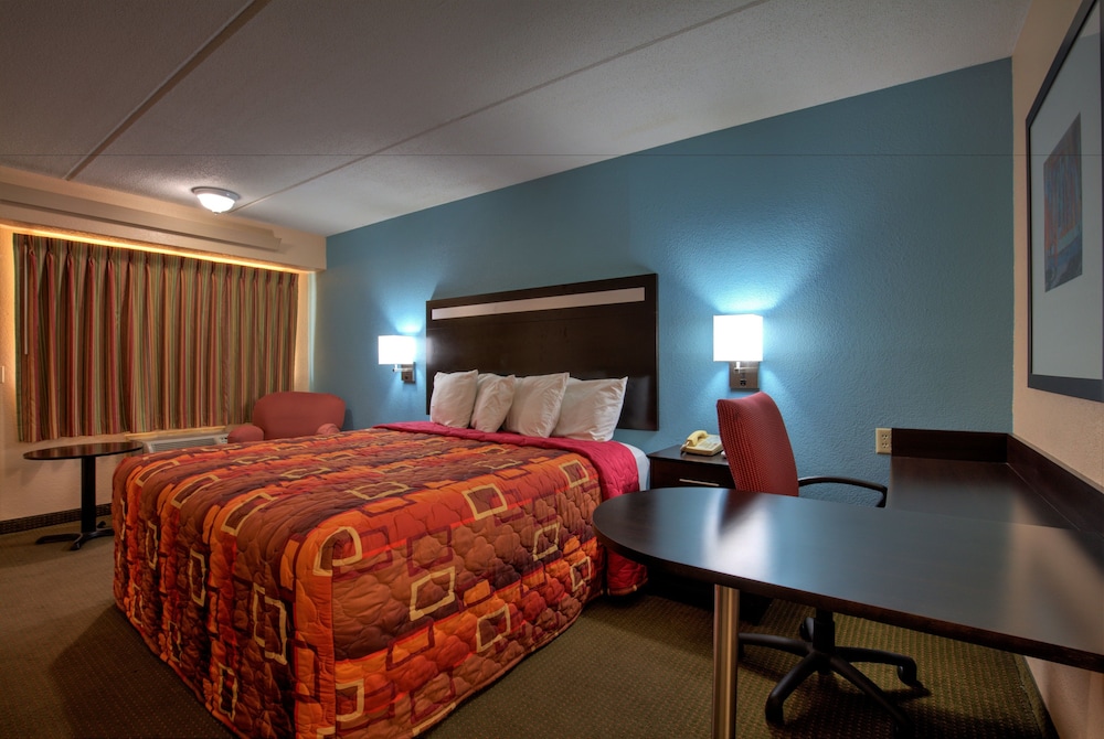 Business Room, 1 King Bed photo 1