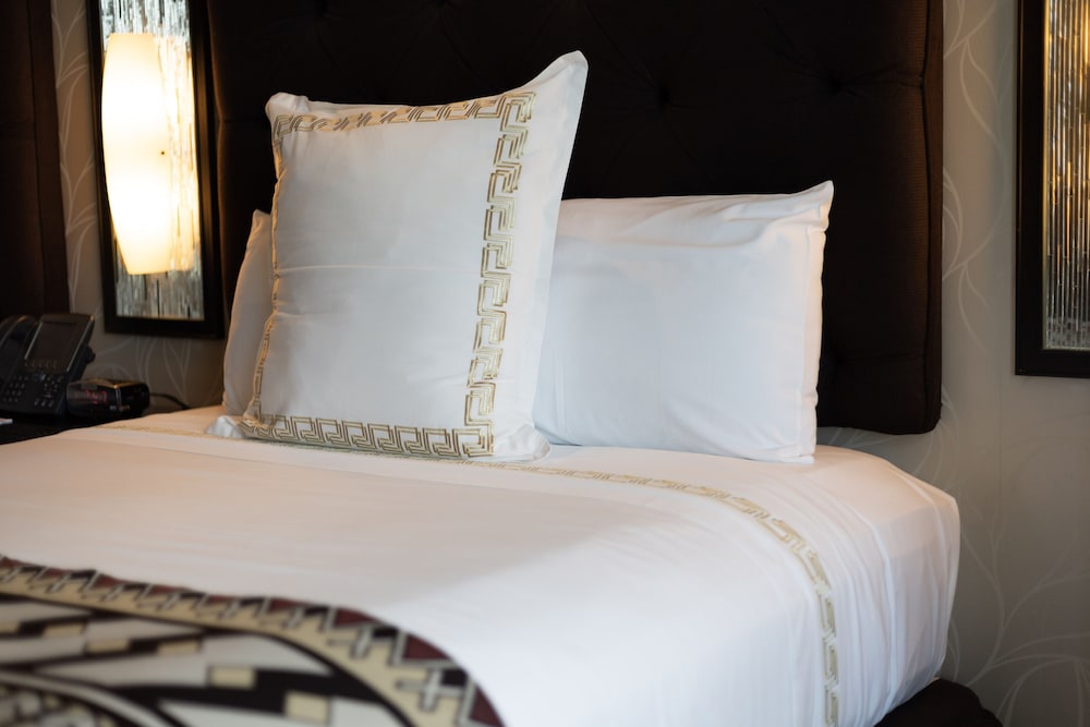 Executive Room, 2 Queen Beds photo 3