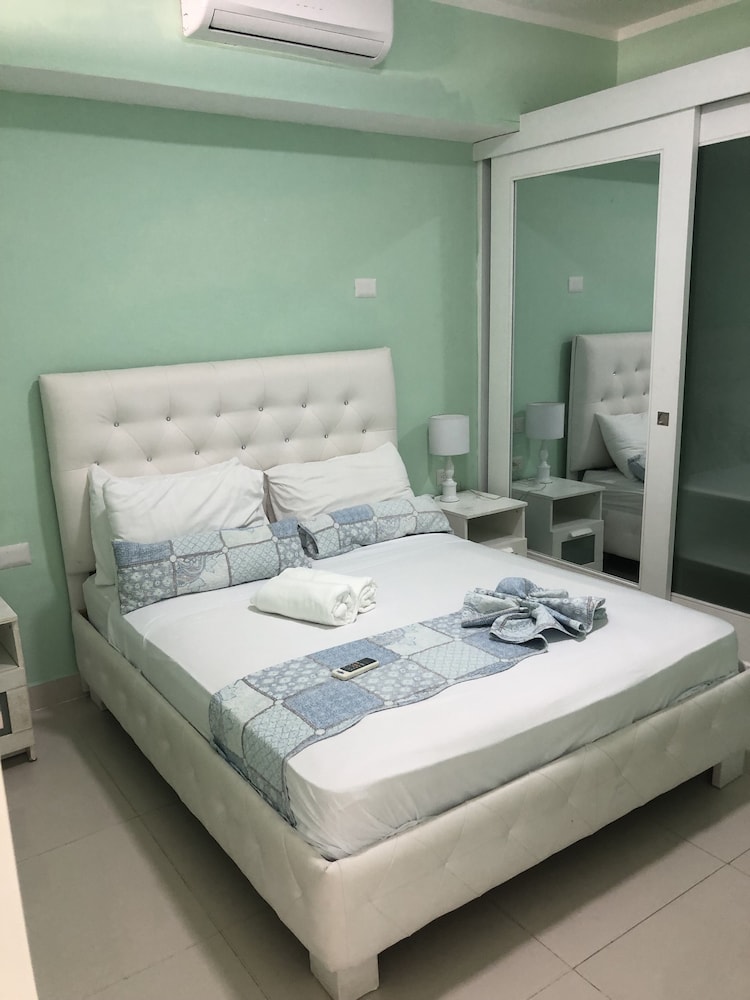 Junior Room