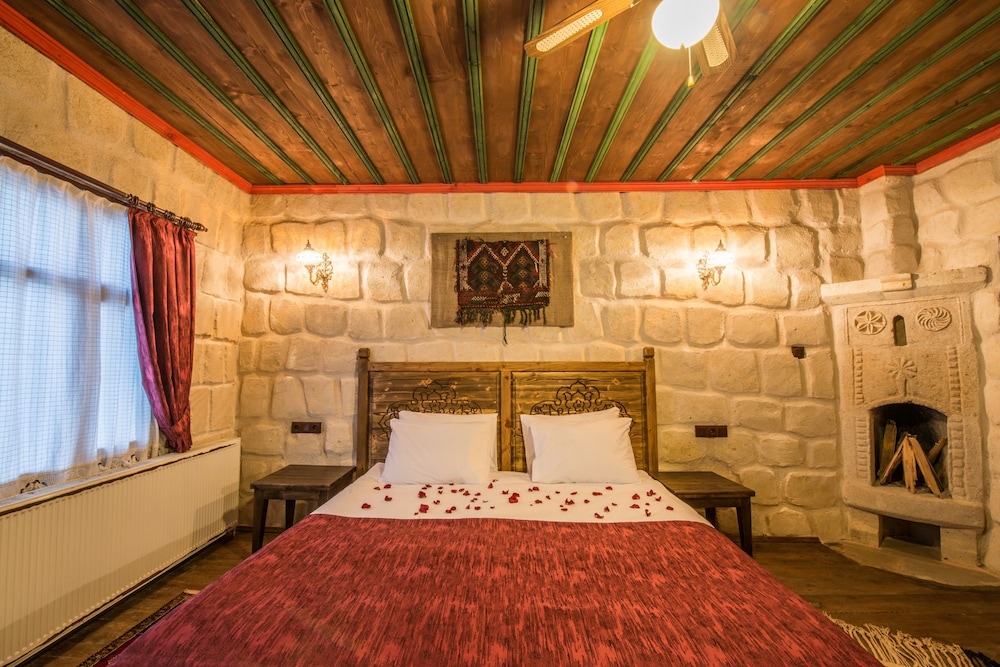 Superior Room - Photo 19