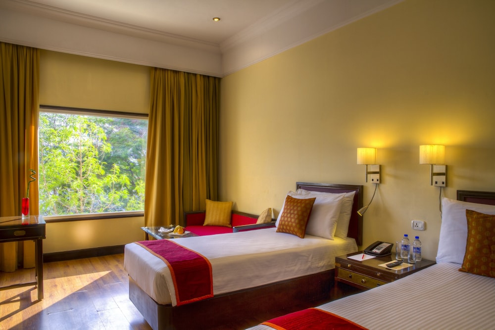 Superior Room, 2 Twin Beds - Photo 2