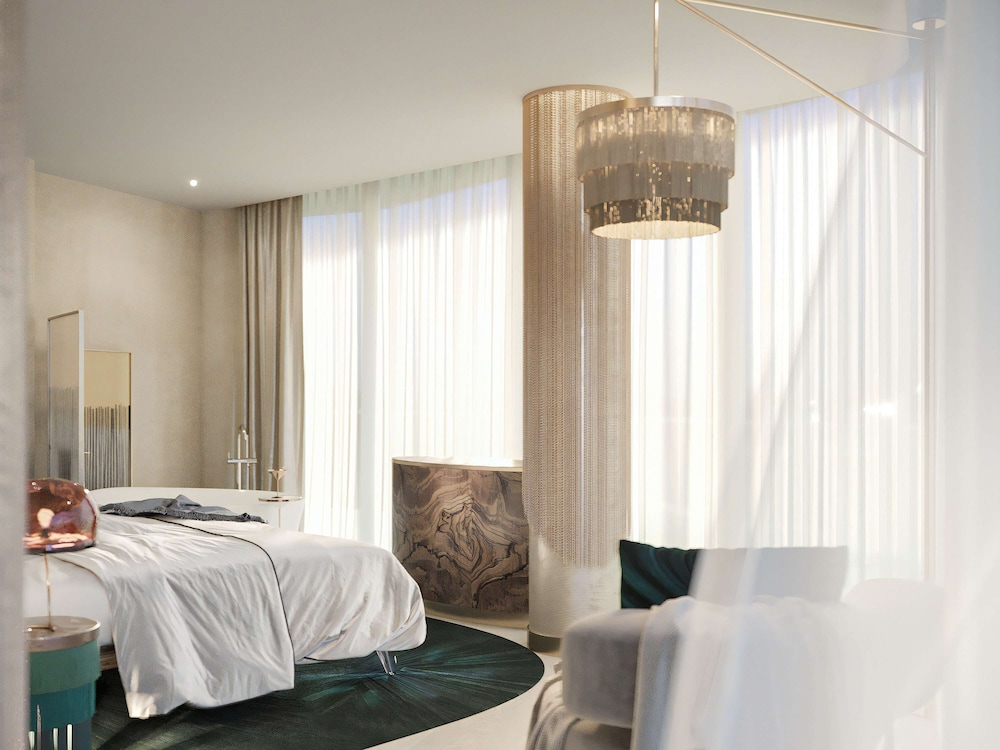 Gem Suite, 1 King Bed, Karura Forest View - Photo 3