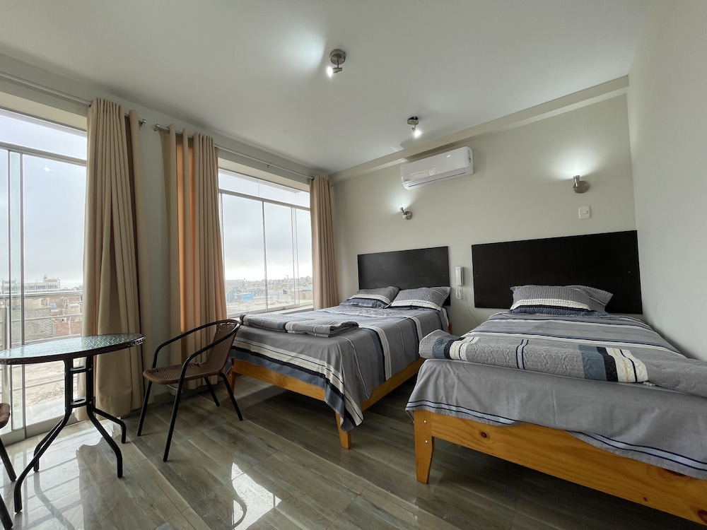 Deluxe Double or Twin Room photo 1