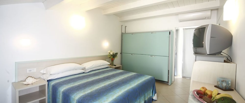Superior Quadruple Room, Balcony (Mansard)