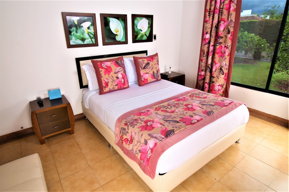 Standard Room, 3 Bedrooms photo 1