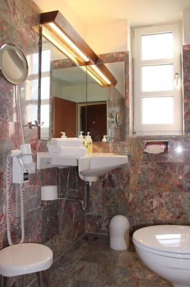 Premium Double Room photo 2