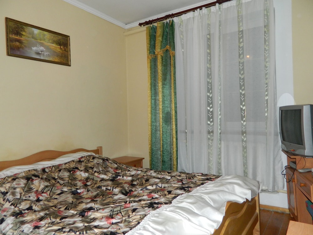 Economy Double Room photo 1