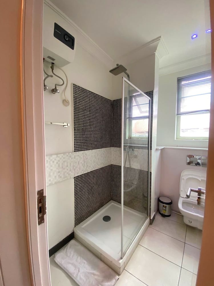 Superior Room - Photo 14