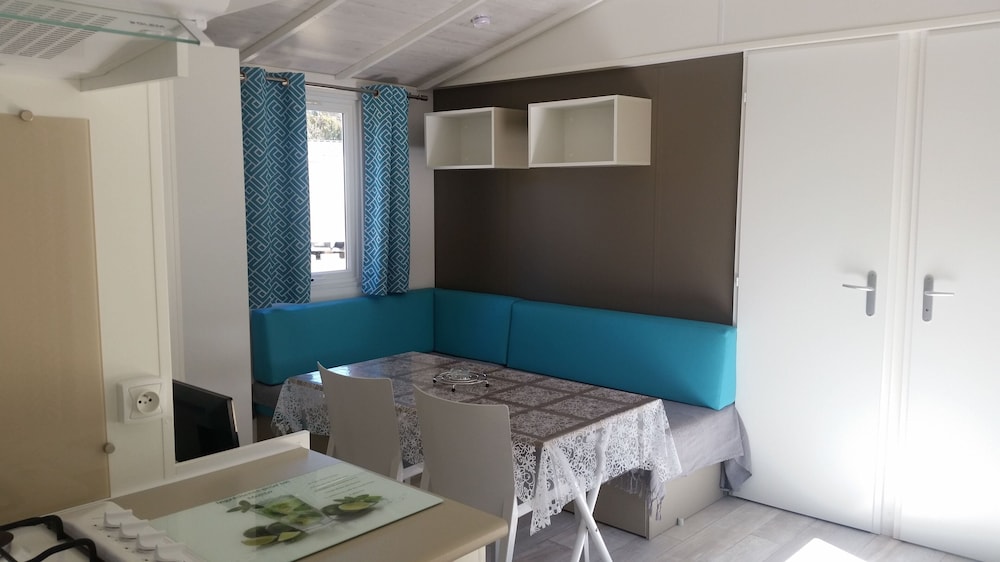 Mobile Home, 3 Bedrooms (Figarella) photo 3