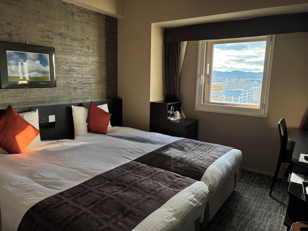 High Floor Guaranteed Hollywood Twin (18m) - 97cm Beds [Non-smoking]