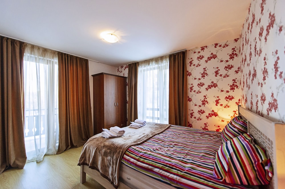 Apartment, 1 Bedroom, Kitchen (Free Sauna, Steambath & Jacuzzi) photo 2
