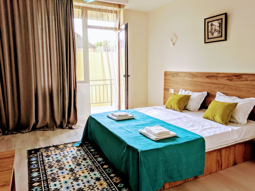 Classic Double Room