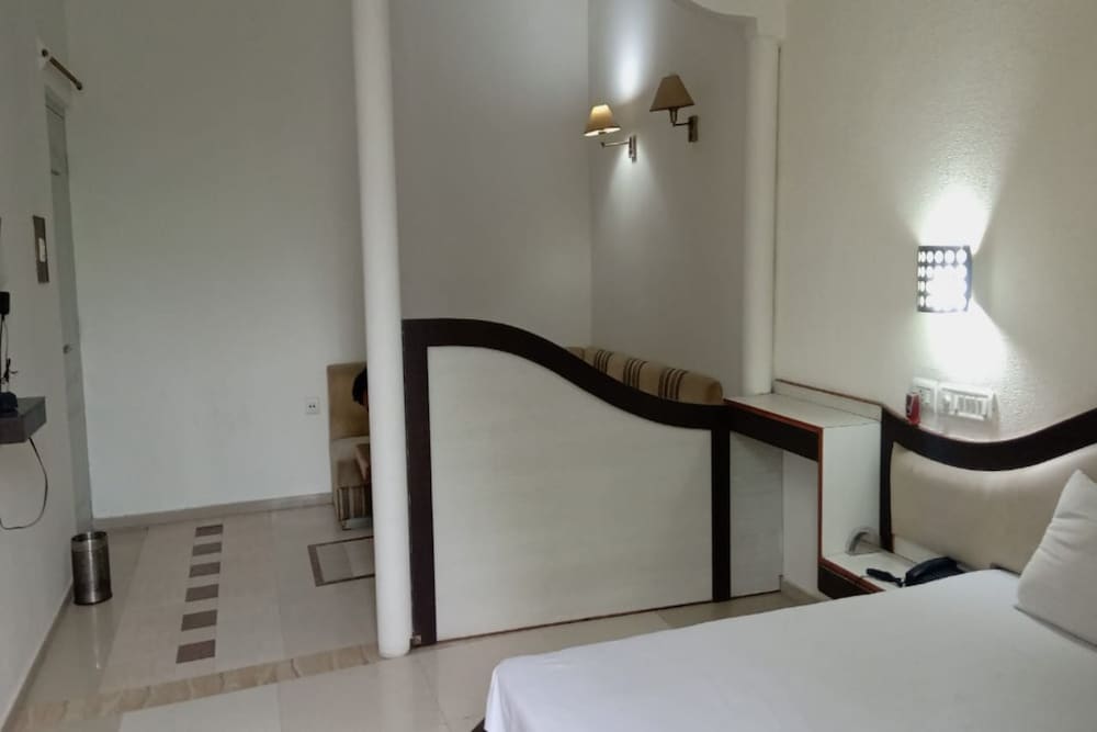 Suite - Photo 4