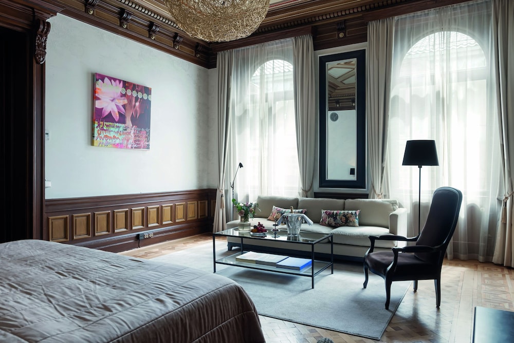 Junior Suite - Photo 11