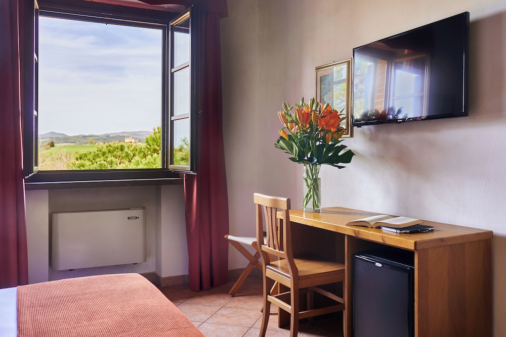 Superior Double or Twin Room - Photo 2