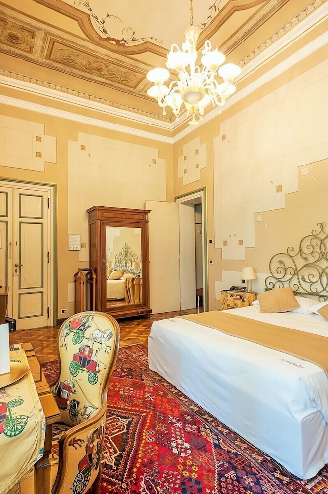 Deluxe Room, Non Smoking, Park View photo 2