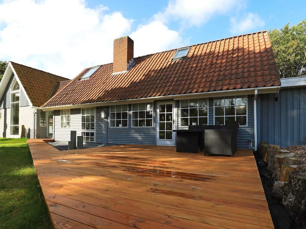 House photo 2