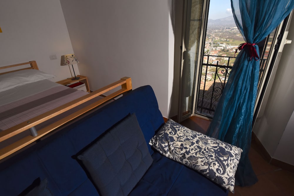 Standard Double Room, Valley View photo 3