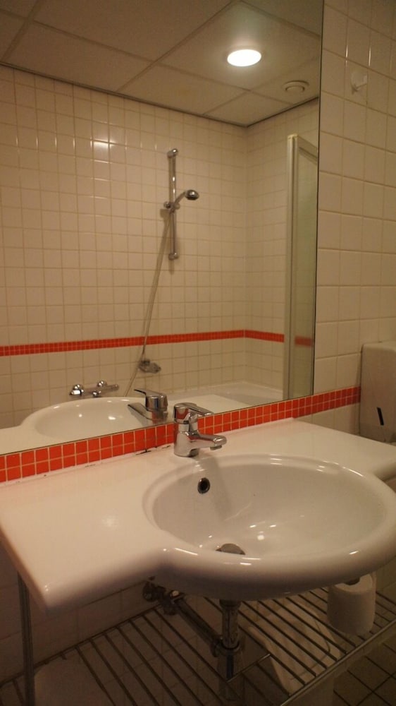 Standard Triple Room photo 2