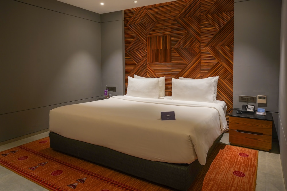 Superior Room - Photo 7