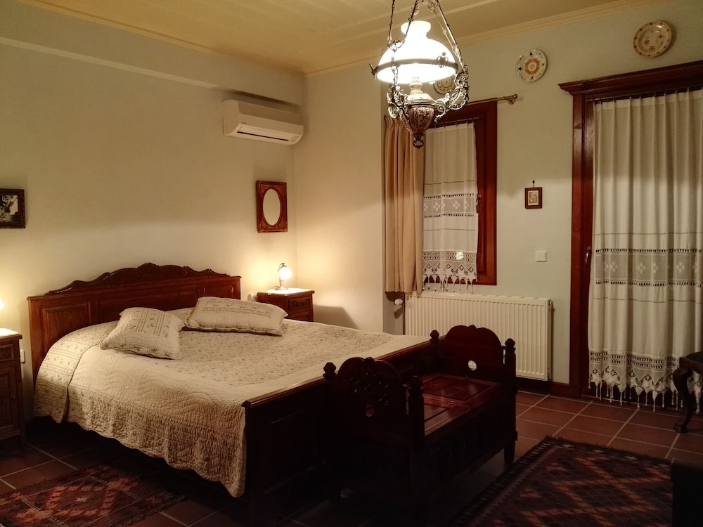 Triple Room, Balcony (Kraneia) photo 2