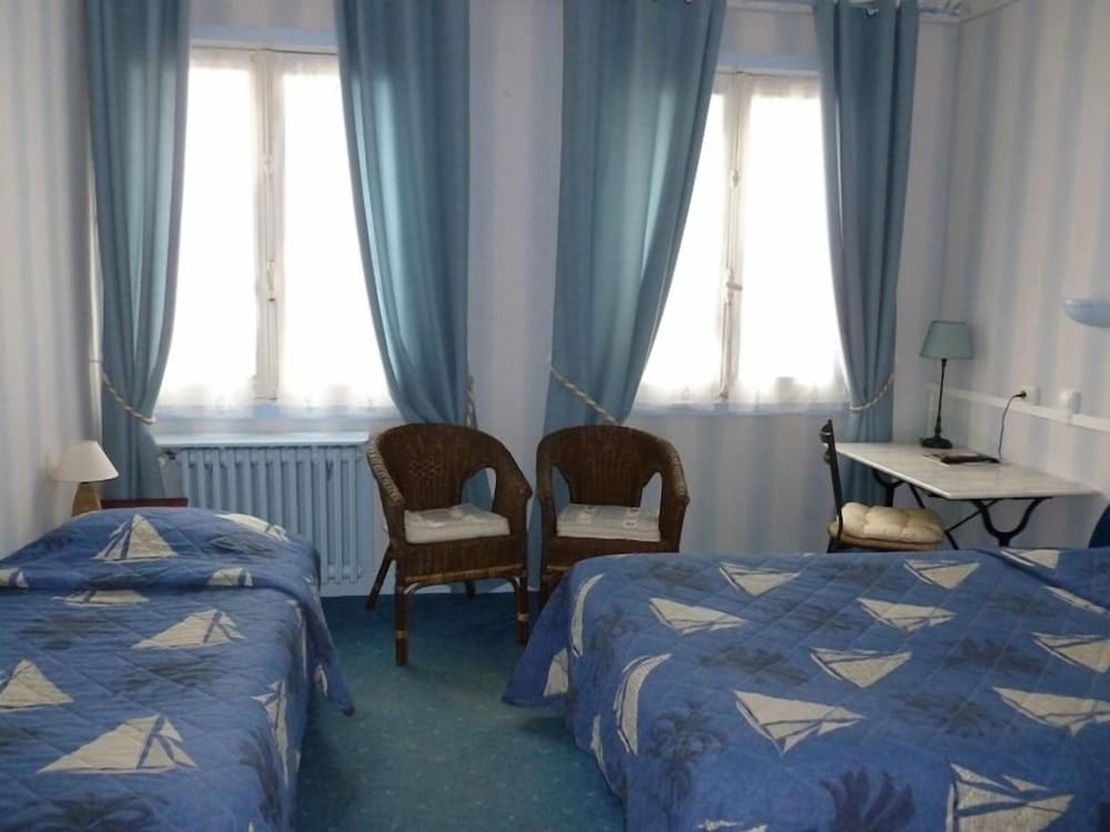 Triple Room - Photo 1