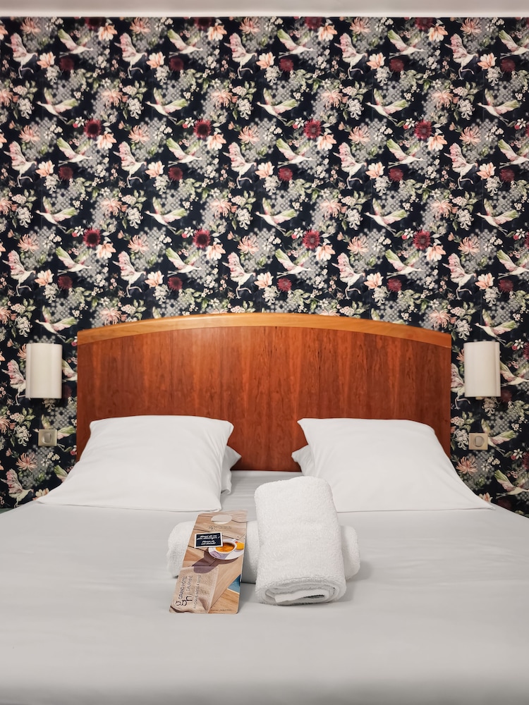 Classic Bedroom