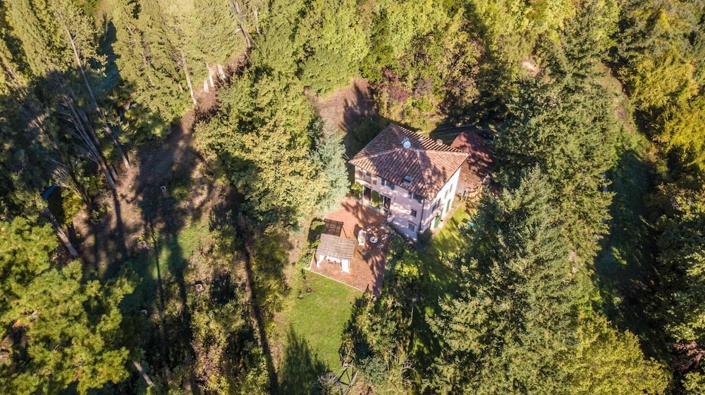 Villa photo 3