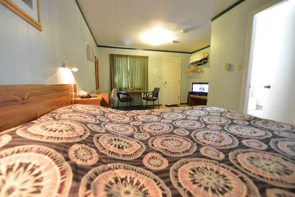 Classic Room, 1 Queen Bed photo 1