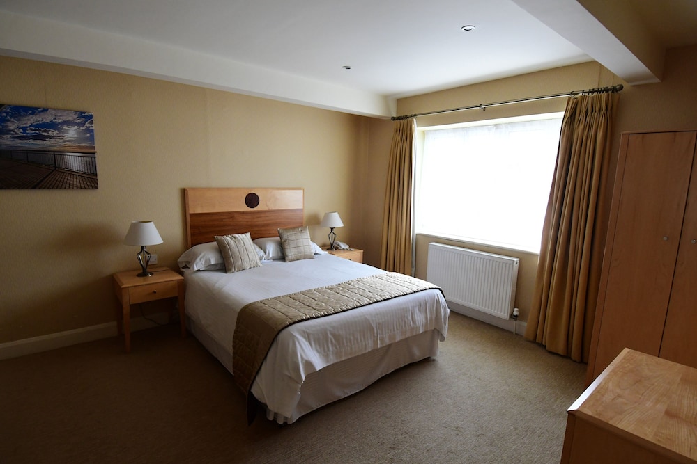 1 Bedroom Suite photo 1