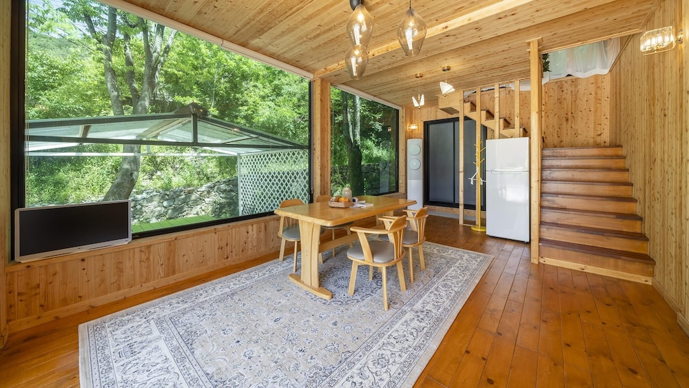 Basic Room, 1 Bedroom (D dong) photo 2