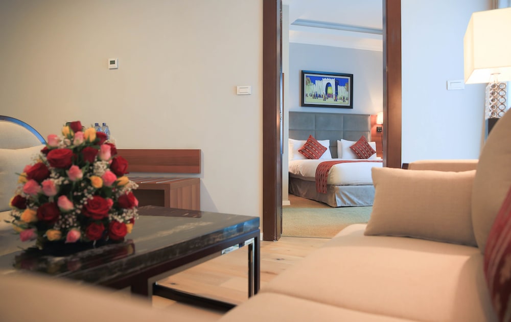 Family Room photo 1
