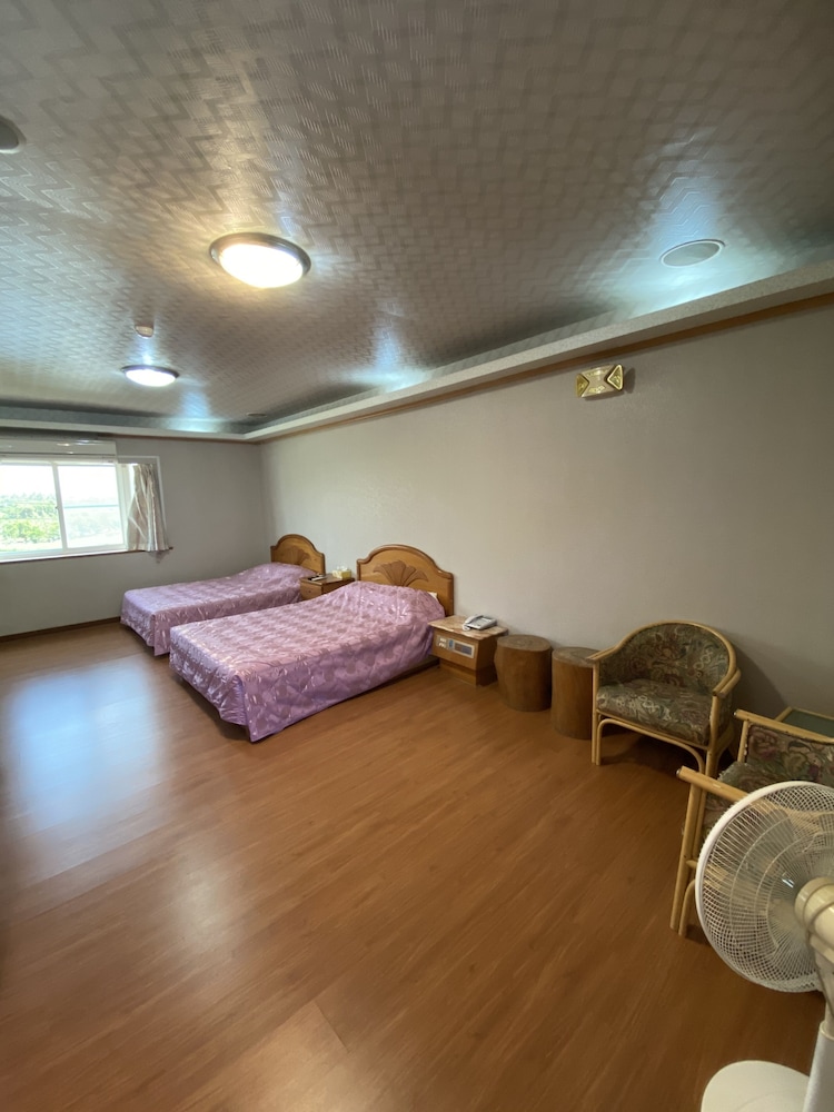 Family Quadruple Room photo 2