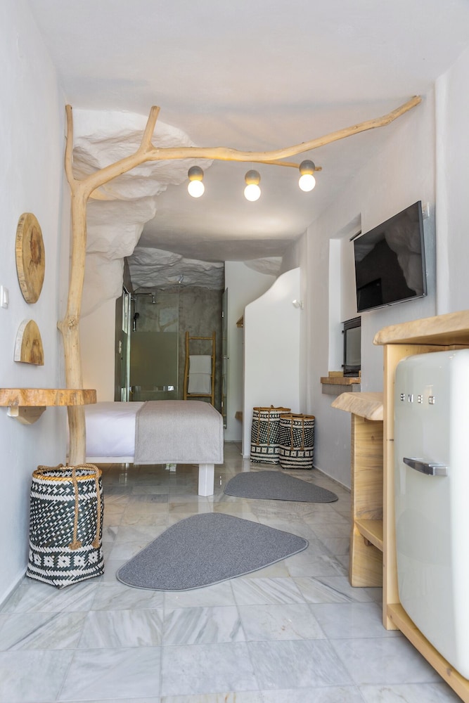 Olympus Garden Junior Suite