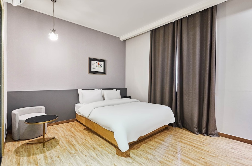 Standard Double Room (previously Pacific Hotel GimpoAirport)