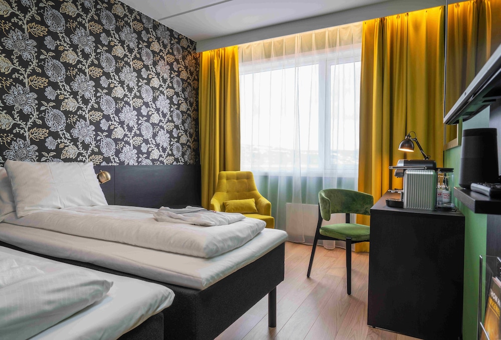 Superior Room, Non Smoking - Photo 4