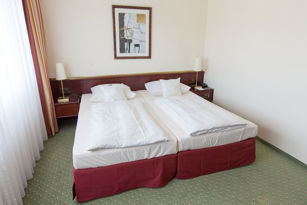 Comfort Room - Photo 4