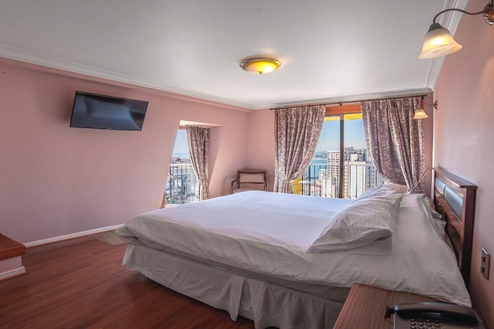 Panoramic Double Room photo 2