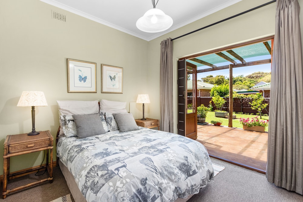 House (5 Bedrooms) photo 1