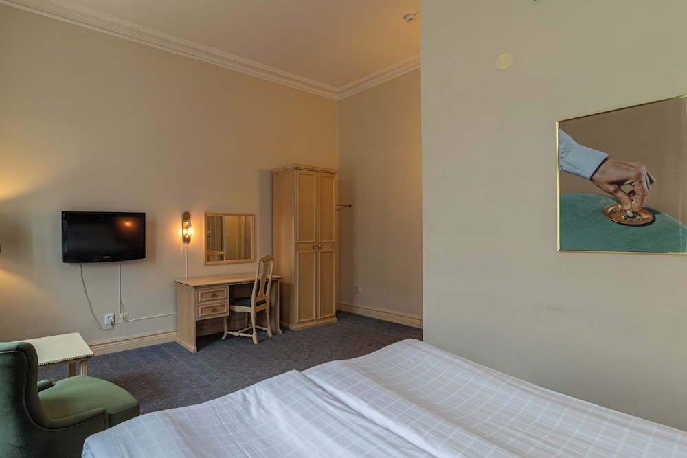 Double Room Economy photo 2