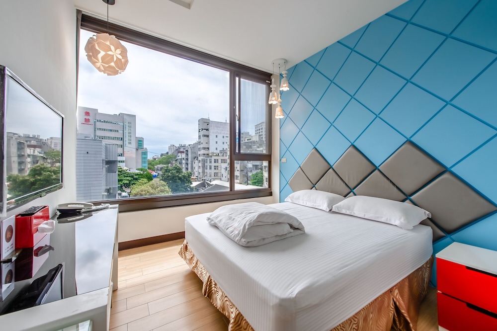 Double Room, City View