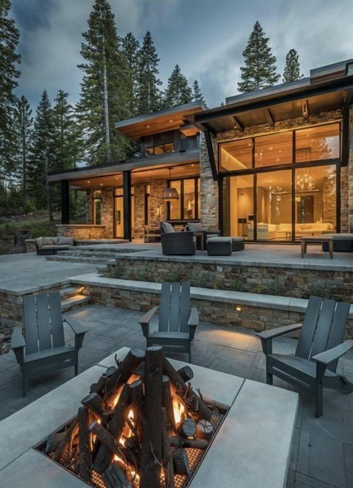 House (Black Bear Lodge) photo 2