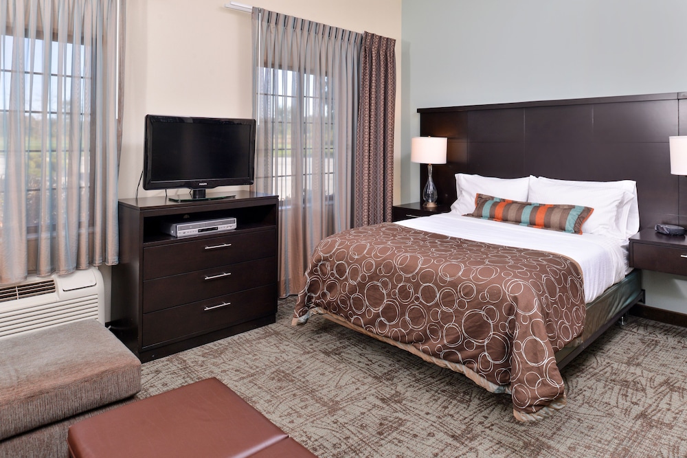 Suite, 1 Bedroom, Mobility Accessible, Kitchen (Communications)