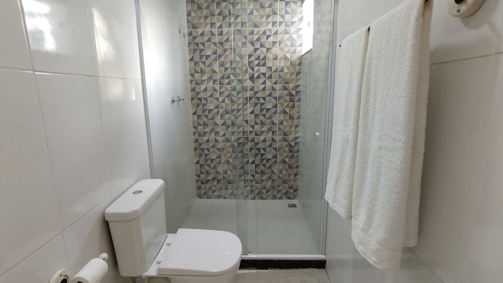 Deluxe Triple Room - Photo 7